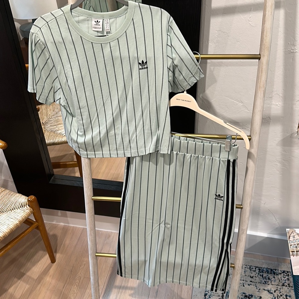 Adidas size M skirt and crop top set